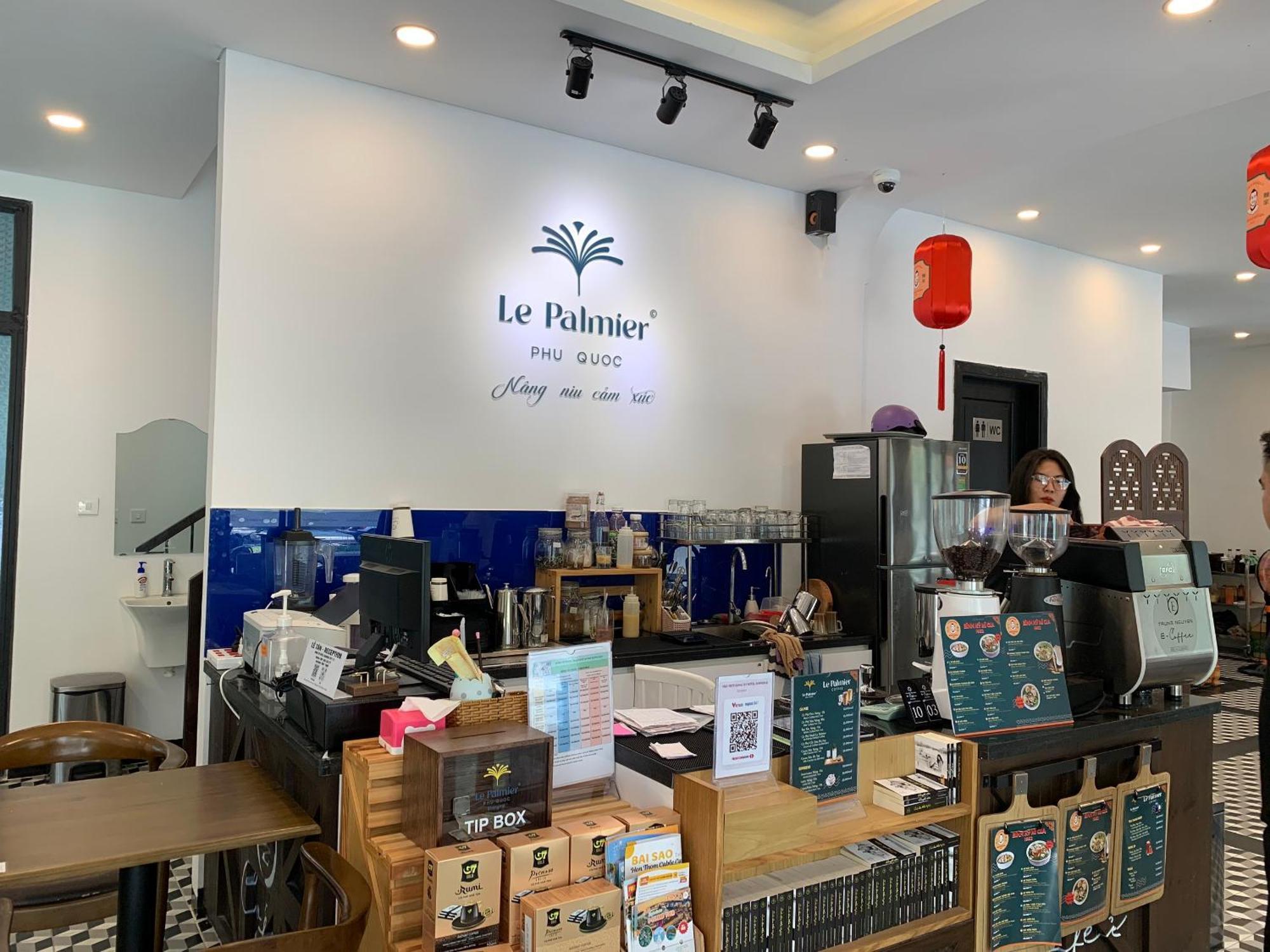 Le Palmier Phu Quoc Hotel Екстер'єр фото