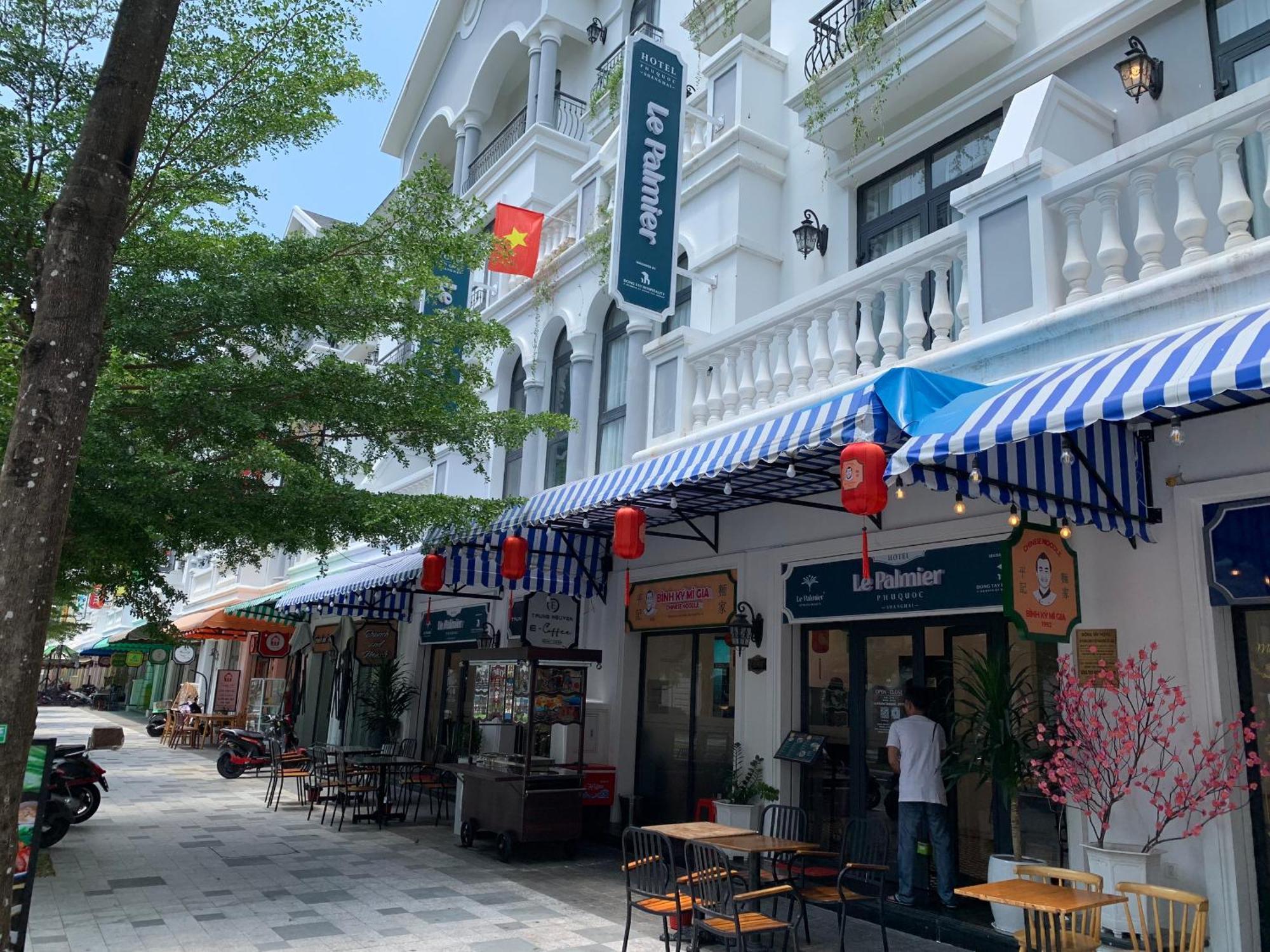 Le Palmier Phu Quoc Hotel Екстер'єр фото